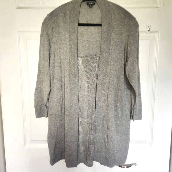 Torrid Boho gray Pointelle Knit open front cardigan with open split back Size - Picture 4 of 13